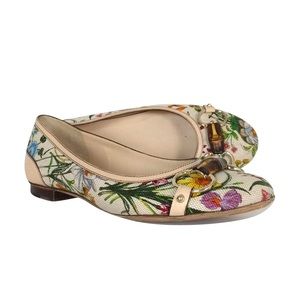 Gucci White Floral Bamboo Flats